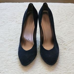 BCBGENERATION Blue Suede pumps